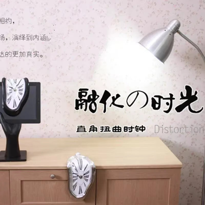 2026 New Novel Surreal Melting Distorted Wall Clocks Surrealist Salvador Dali Style Wall Decororation Home Garden Clock